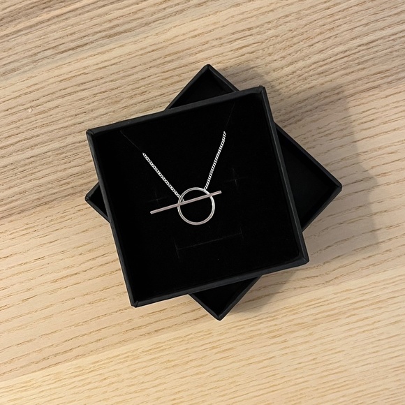 Free Add On 🙈⎜OAK + FORT⎜Chain Link Toggle Necklace⎜Sterling Silver - Picture 1 of 11